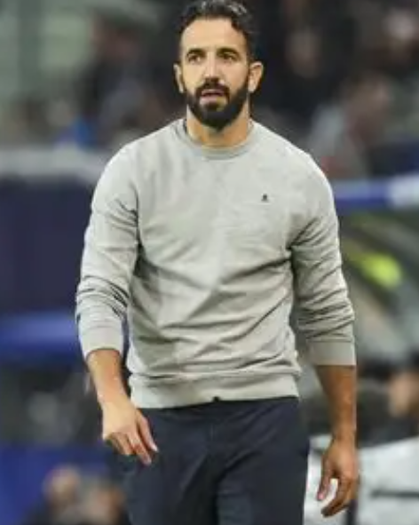 曼联解雇阿莫林：事件背后的合同与决策剖析