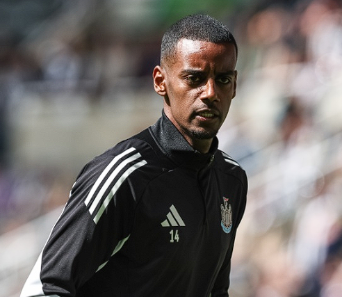 瑞典主帅波特谈利物浦锋将伊萨克伤情与复出前景