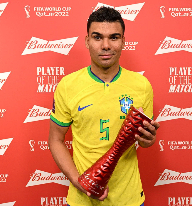 巴西友谊赛惜败法国：卡塞米罗剖析赛况，展望世界杯前景